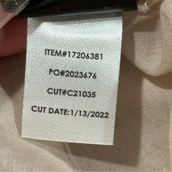 Torrid Size 5 Boho Gauzy Cotton Peasant Top Tassel Detail Relaxed Fit Milkmaid - Picture 13 of 14